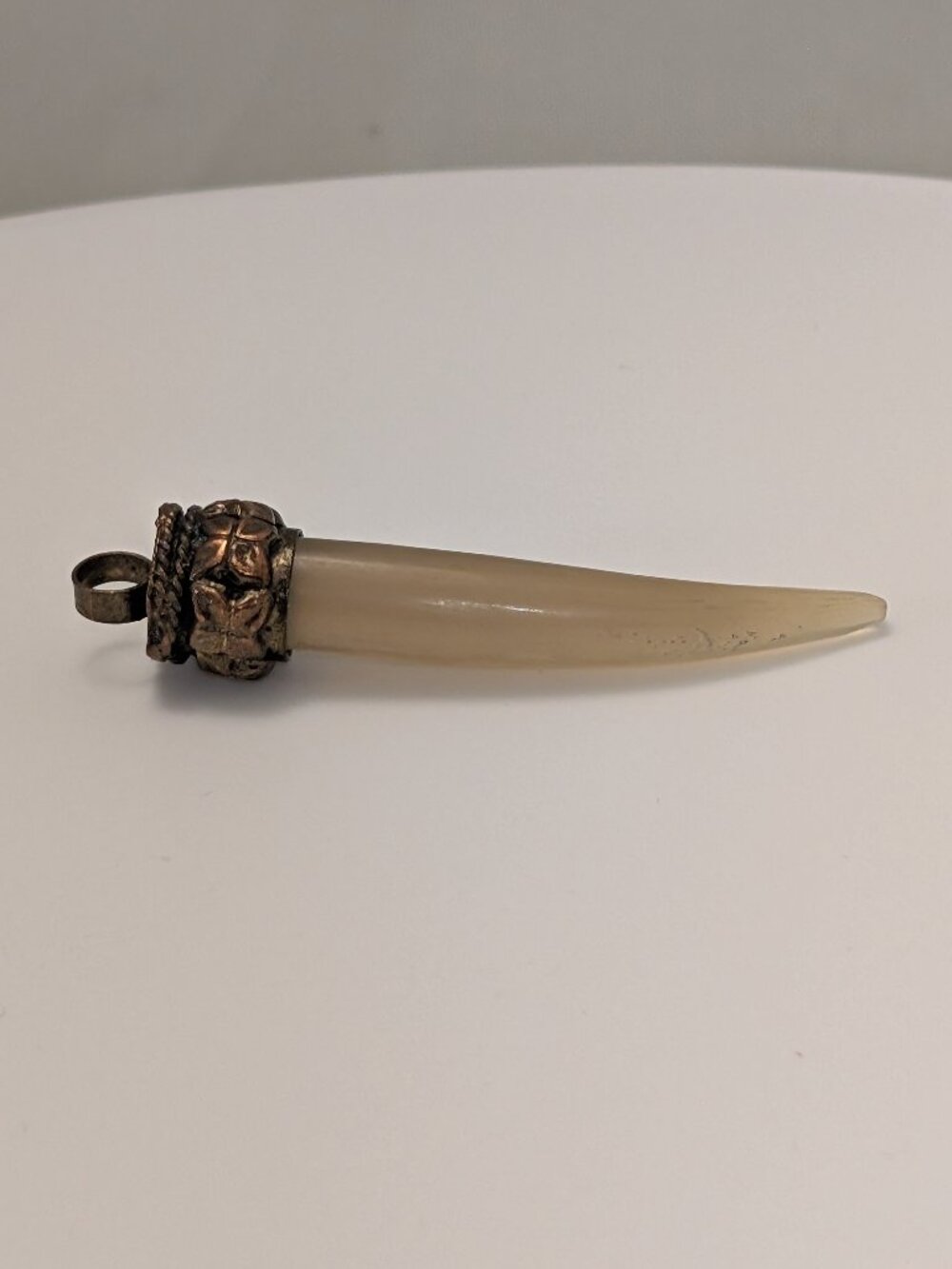 Very Nice AGATE CARVED HORN Pendant